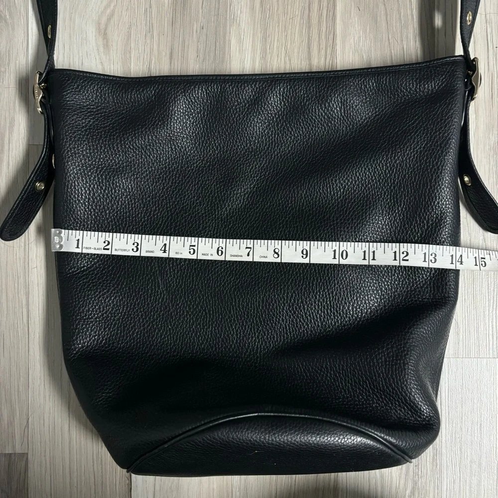 Coach Black Pebble Leather Sonoma Bucket Crossbody Bag Adjustable‎ Straps